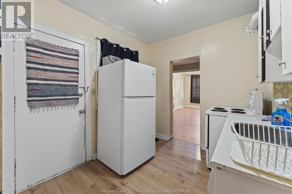 124-130 Elm Avenue Property Photo 30