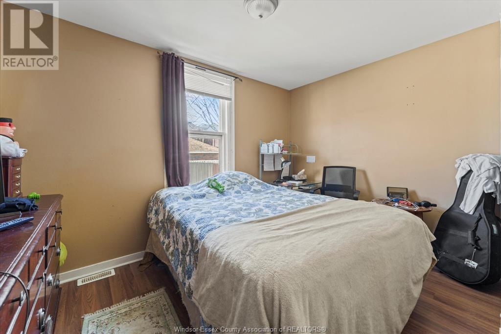 124-130 Elm Avenue Property Photo 42