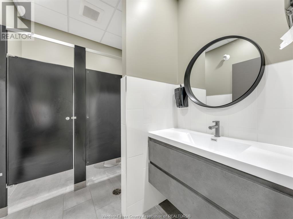 1785 Walker Road Unit# 3 Property Photo 36