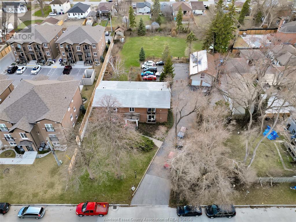 225 Watson Property Photo 4