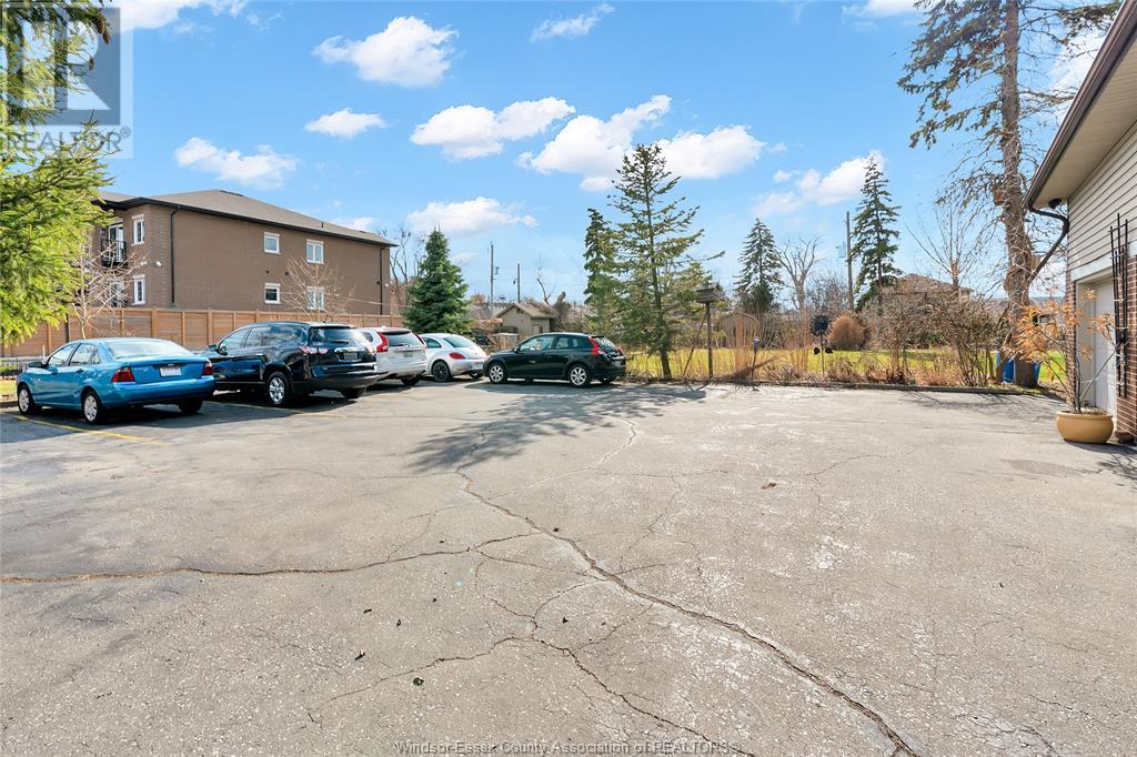 225 Watson Property Photo 8