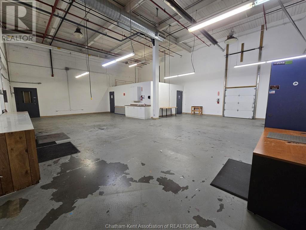 750 Richmond Street Property Photo 6