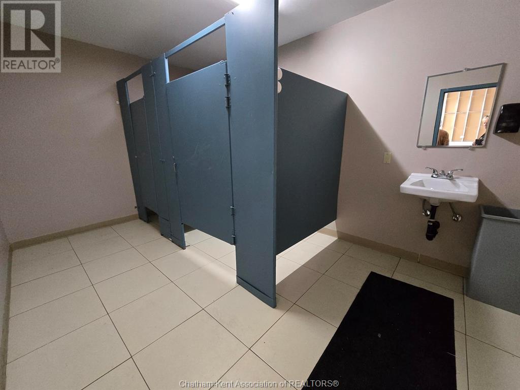 750 Richmond Street Property Photo 7