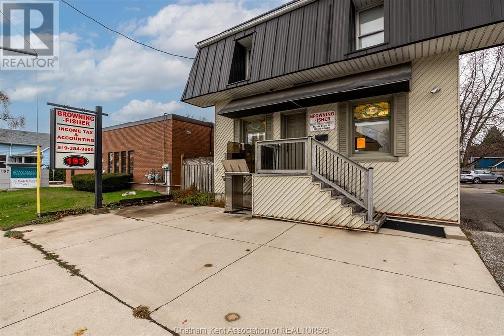 193 St Clair Street Property Photo 1