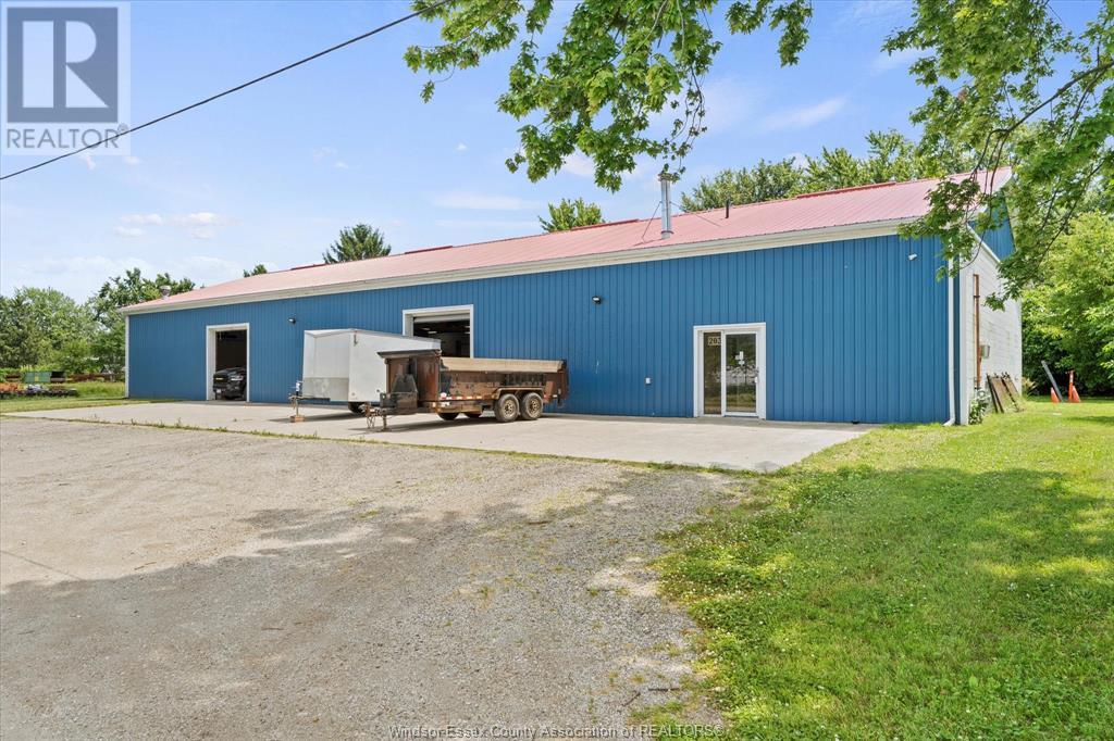 203 Sinasac Street East Property Photo 4