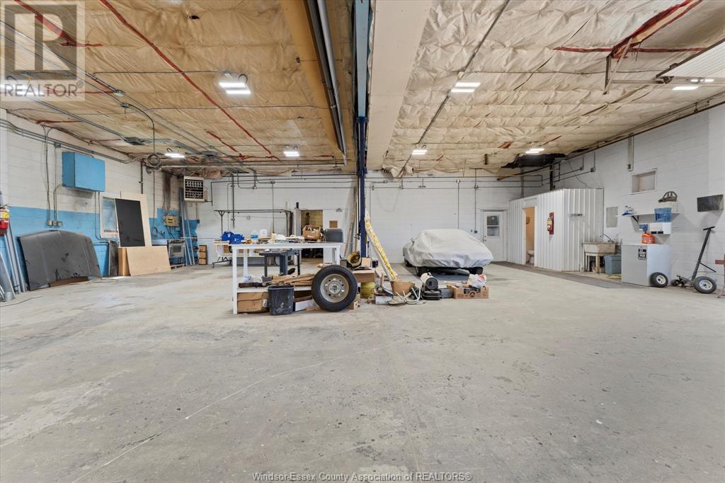 203 Sinasac Street East Property Photo 10
