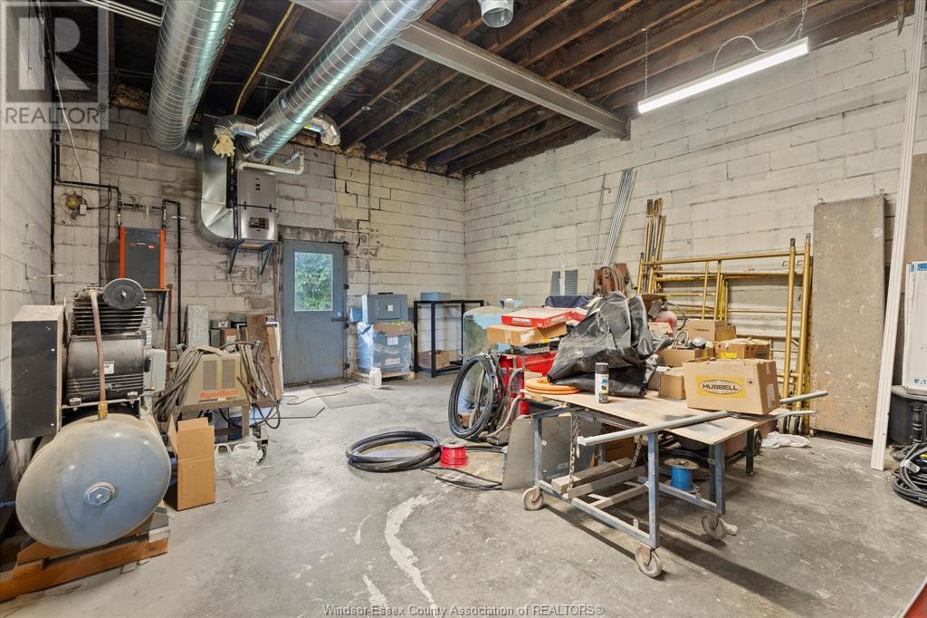 203 Sinasac Street East Property Photo 11