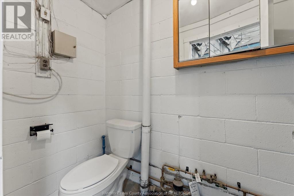 203 Sinasac Street East Property Photo 15