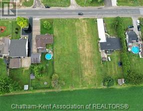 7009 Dufferin Avenue Property Photo 5