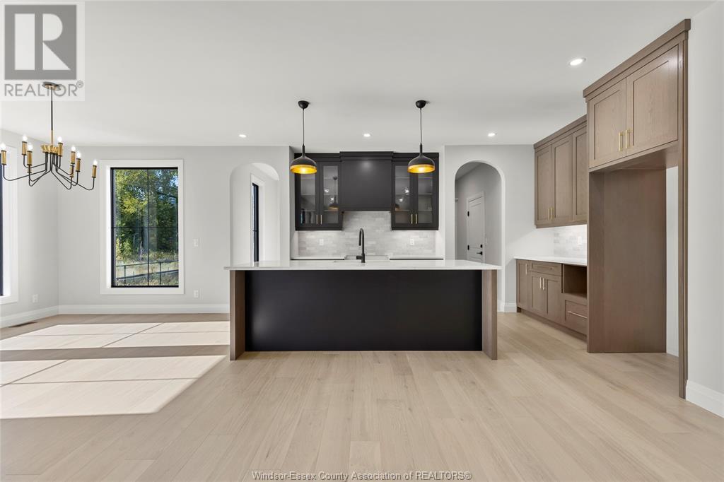257 Charles Property Photo 12