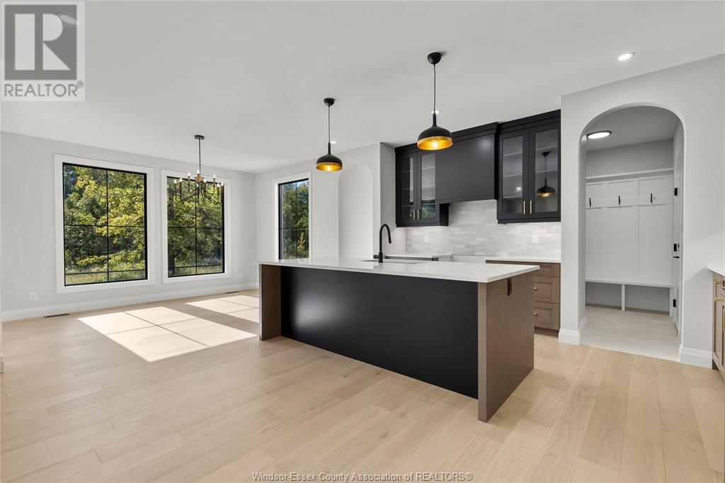 257 Charles Property Photo 14