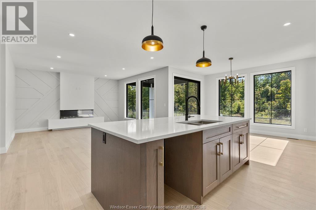 257 Charles Property Photo 17