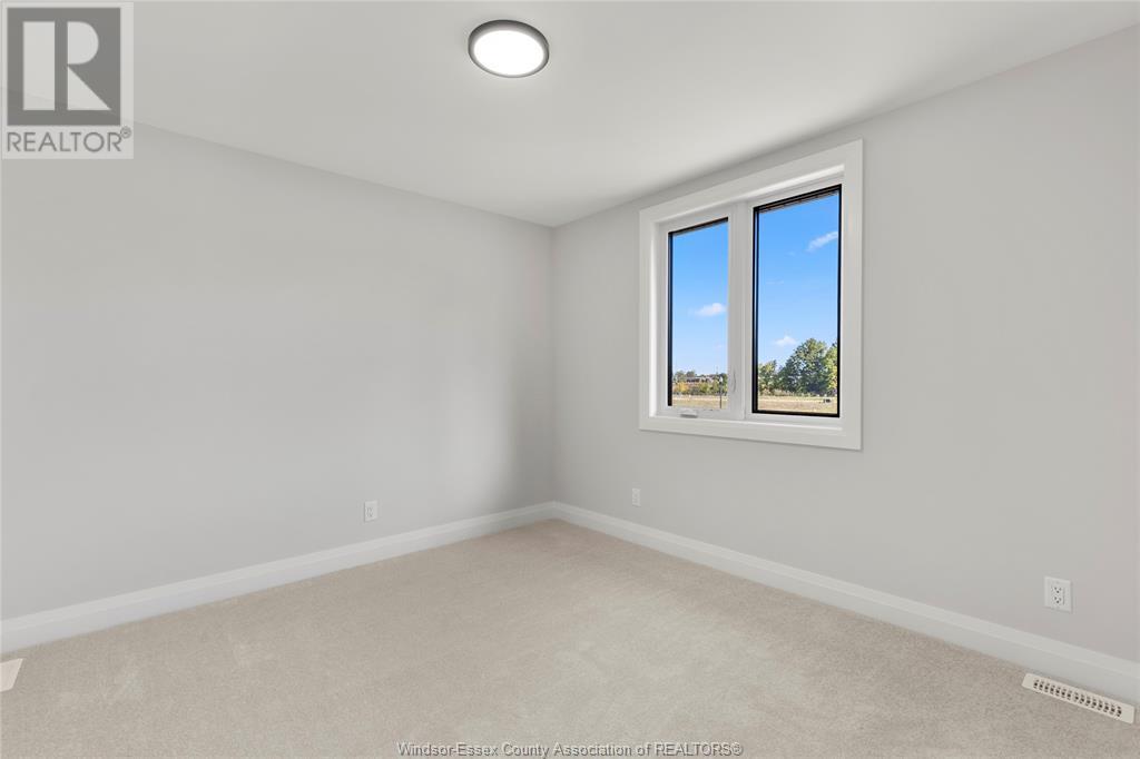 257 Charles Property Photo 26