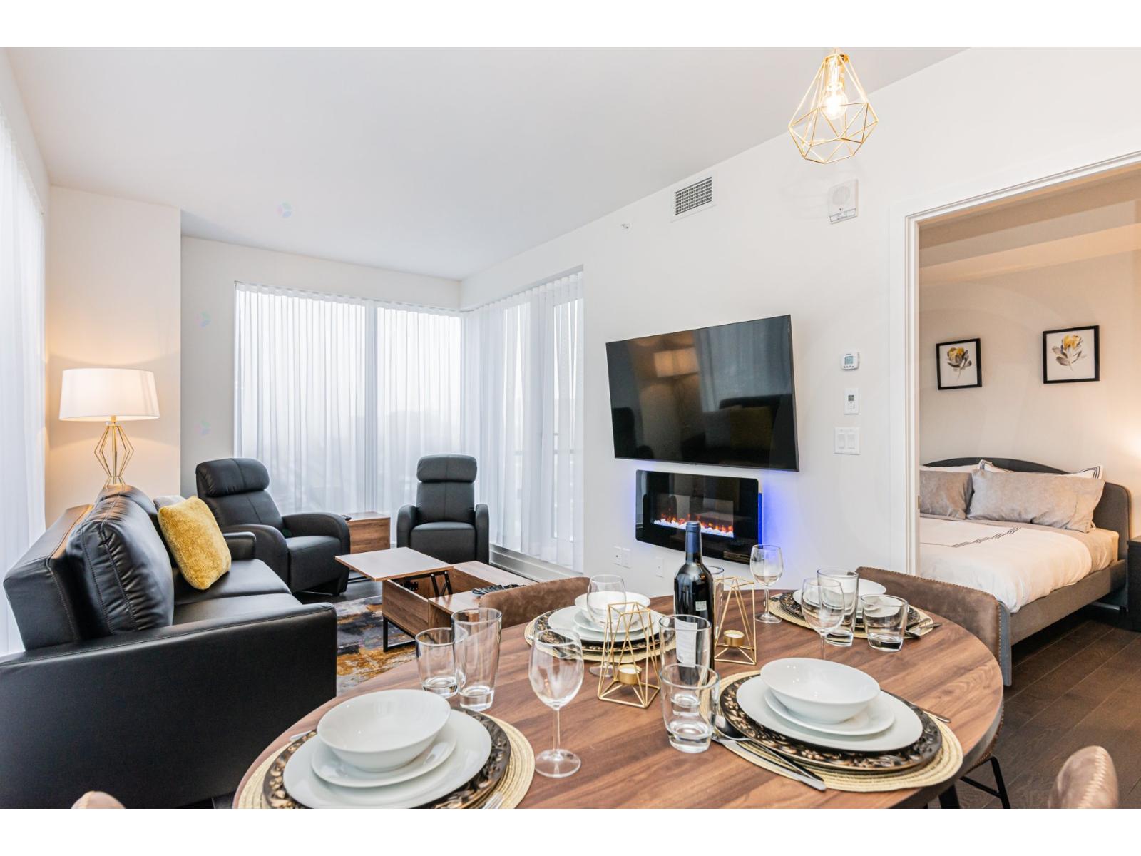 1288 Rue St-antoine O., #2302 Property Photo 11