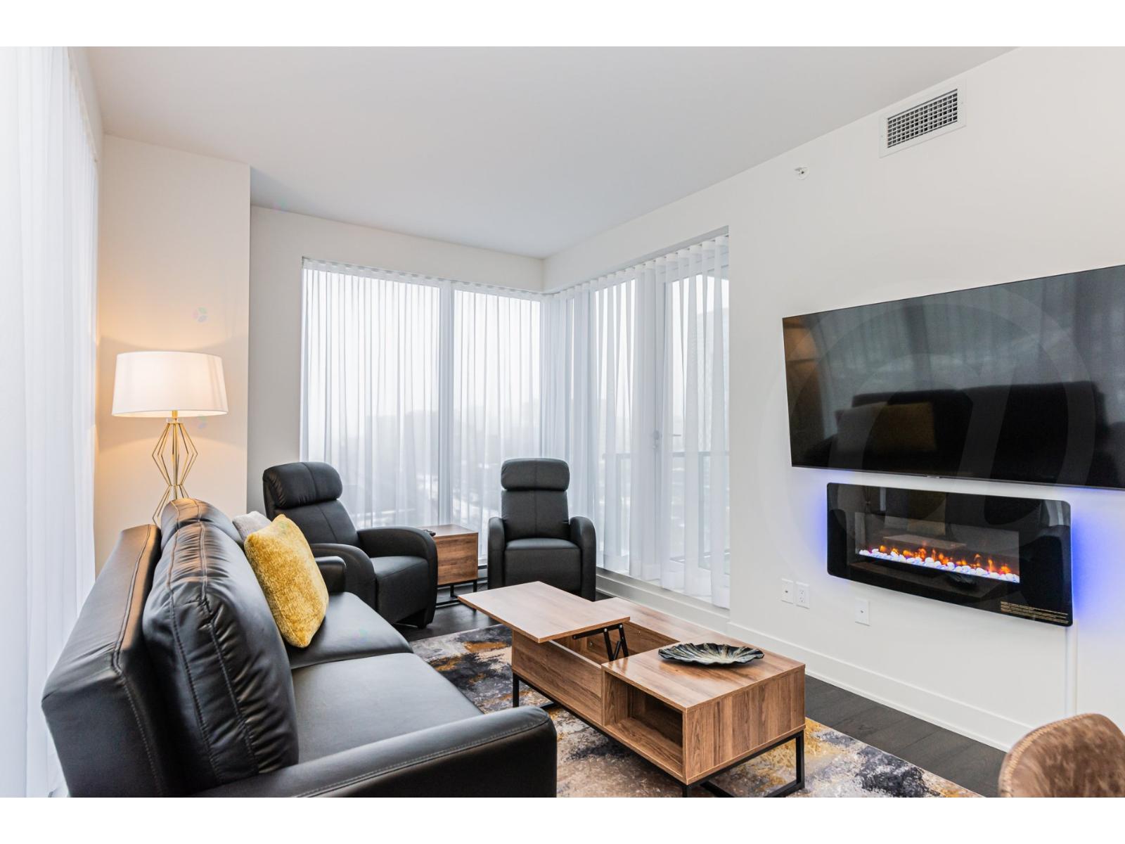 1288 Rue St-antoine O., #2302 Property Photo 12
