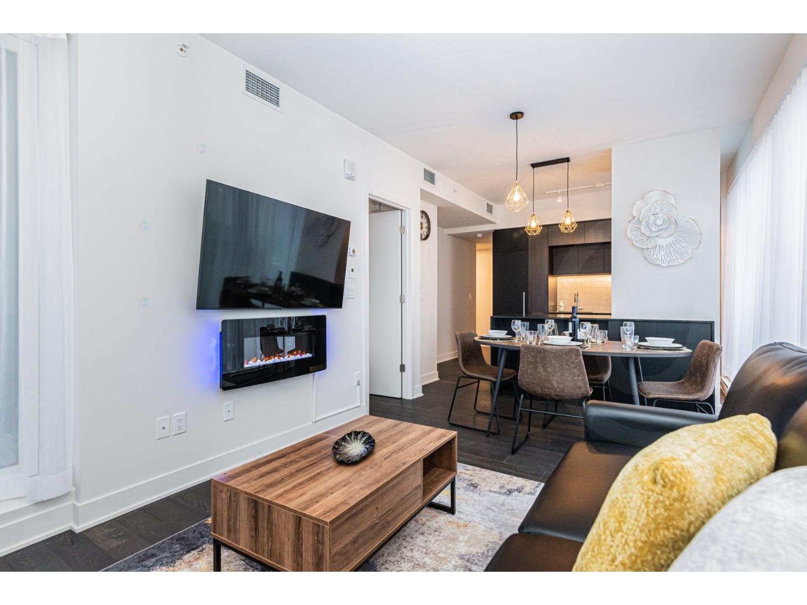 1288 Rue St-antoine O., #2302 Property Photo 15