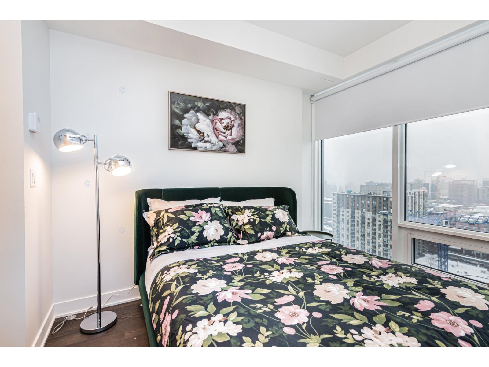 1288 Rue St-antoine O., #2302 Property Photo 28