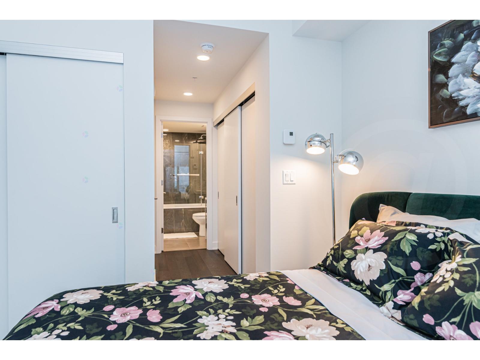 1288 Rue St-antoine O., #2302 Property Photo 31