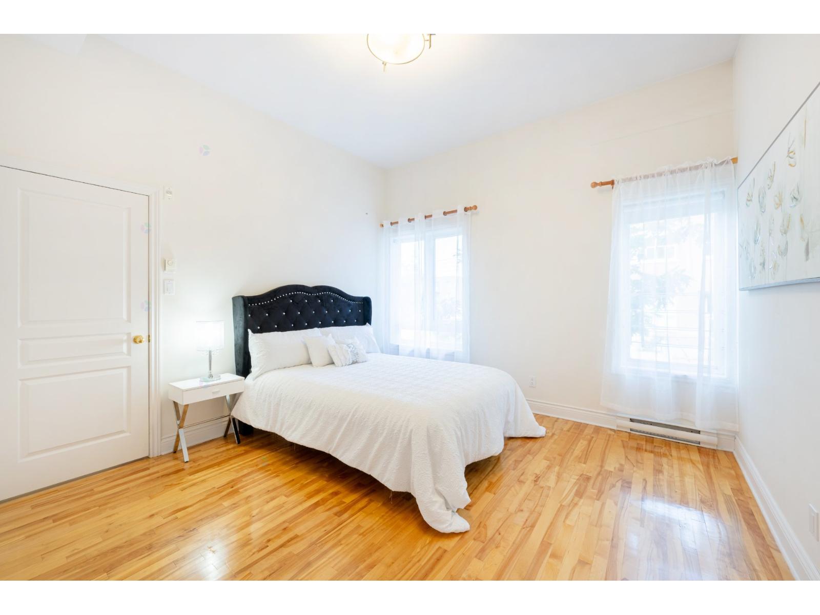 3730 Av. Carlton, #102 Property Photo 16