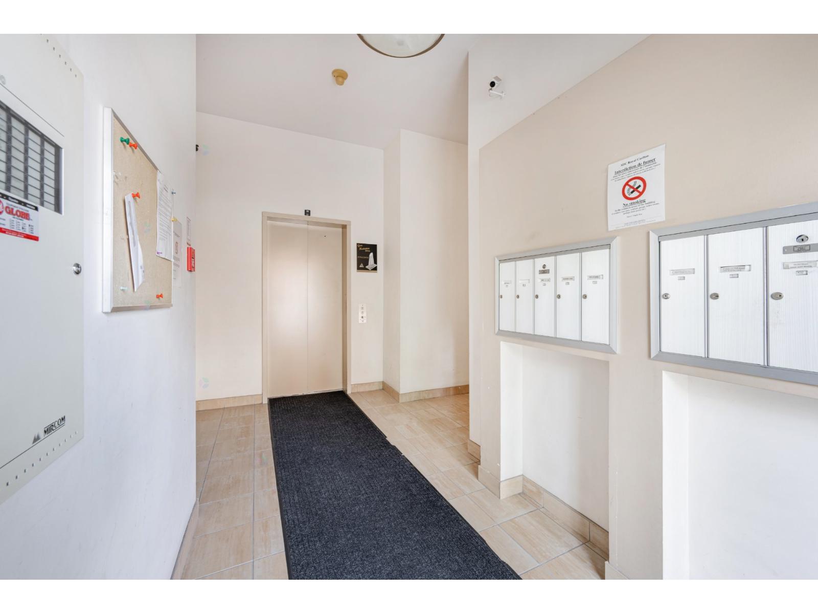 3730 Av. Carlton, #102 Property Photo 24
