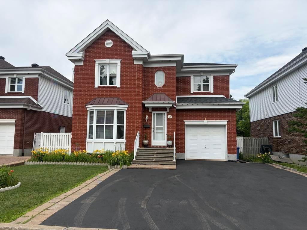 16 Rue Collingwood Property Photo 1