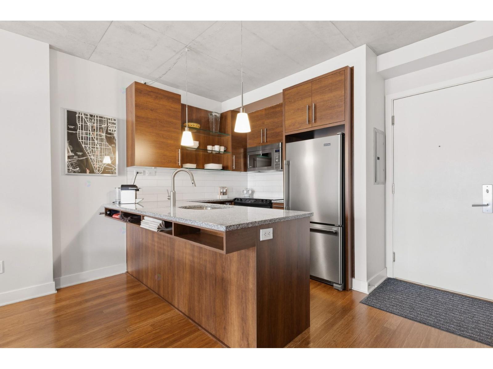 400 Rue De L'inspecteur, #919 Property Photo 1