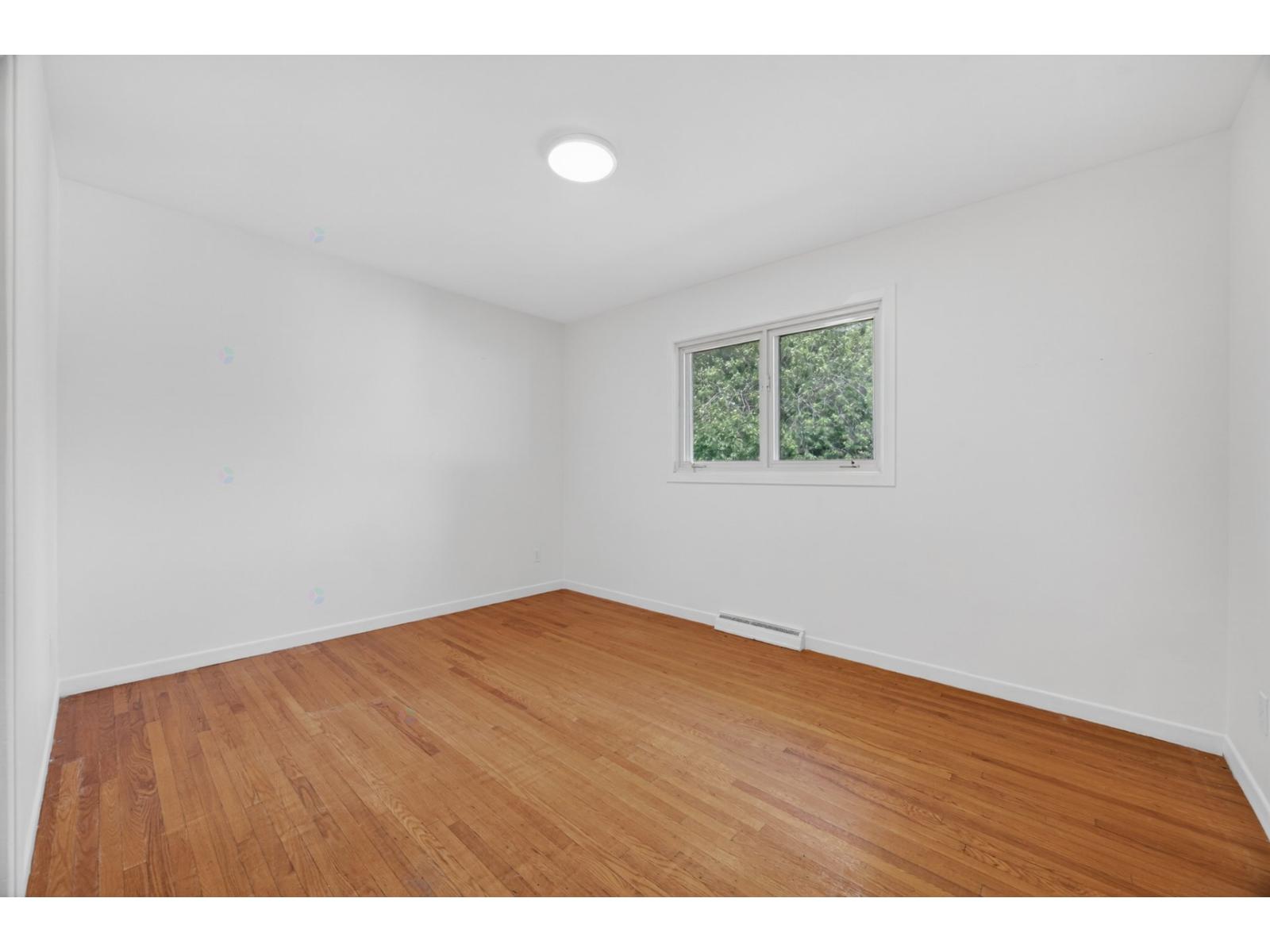 1004 Rue Filiatrault Property Photo 17
