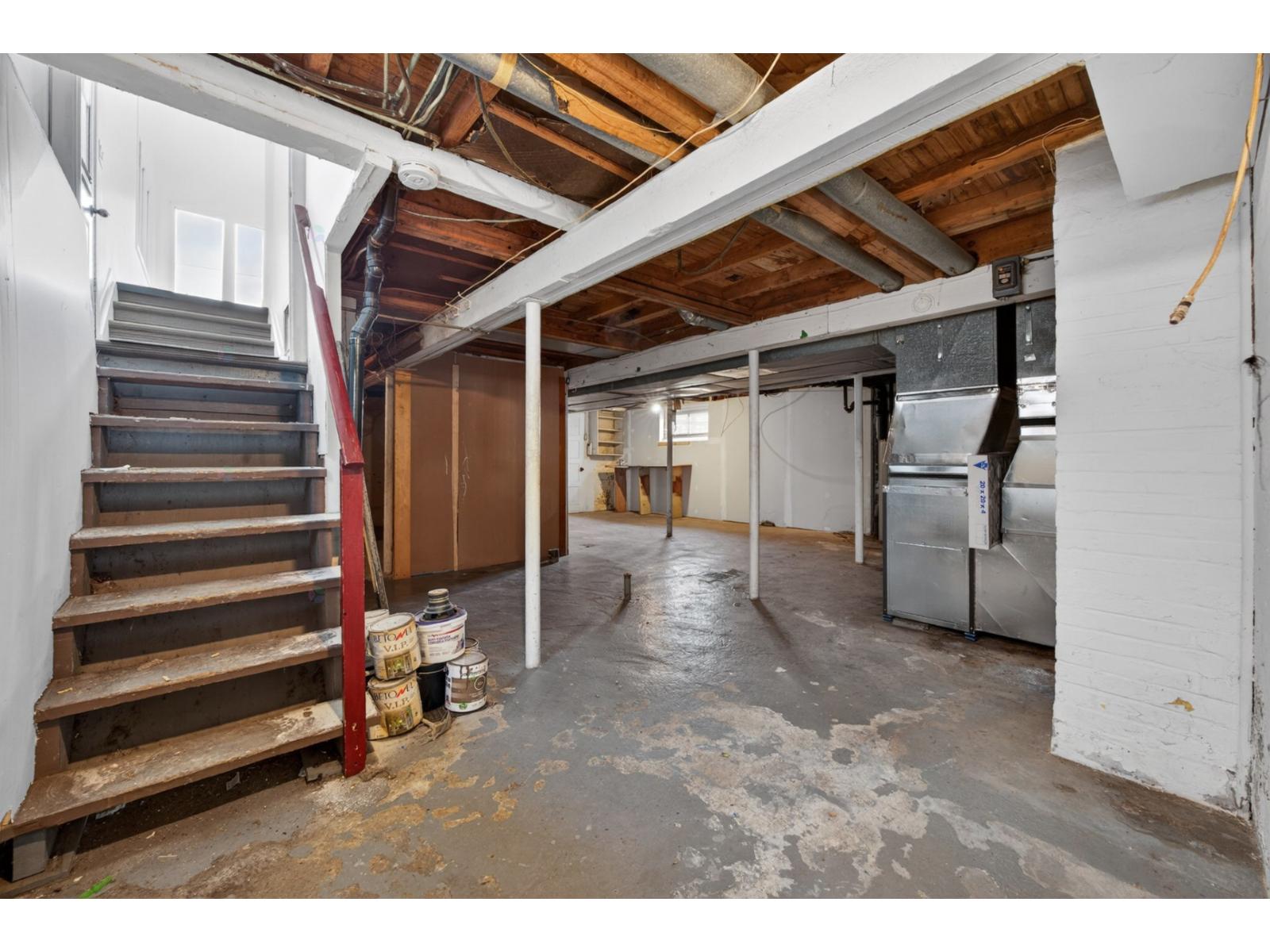 1004 Rue Filiatrault Property Photo 19