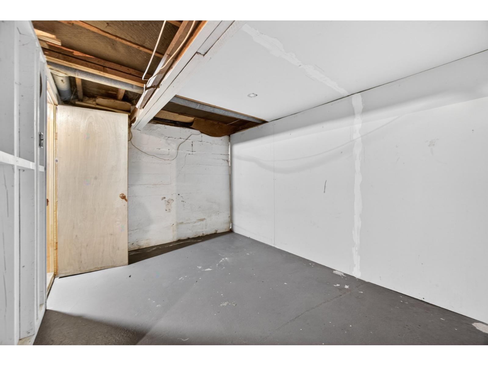 1004 Rue Filiatrault Property Photo 21