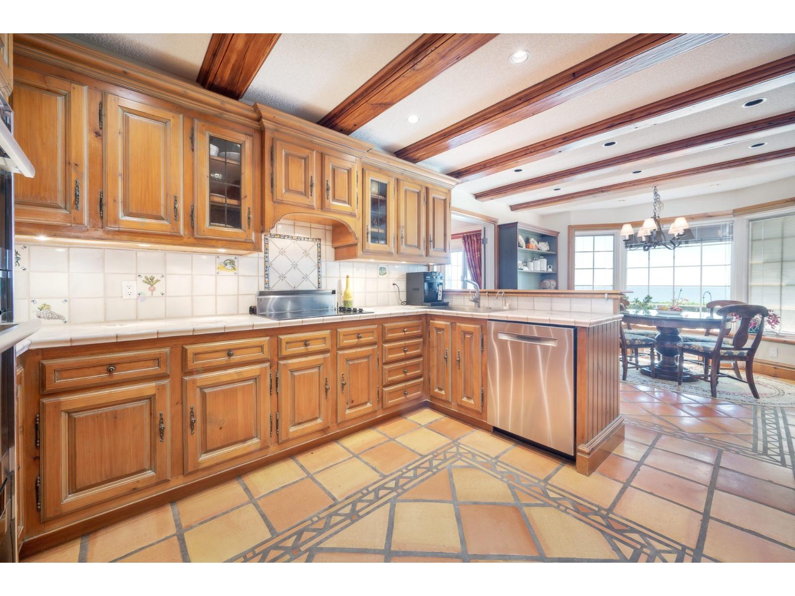 4 Garrison Lane Property Photo 13