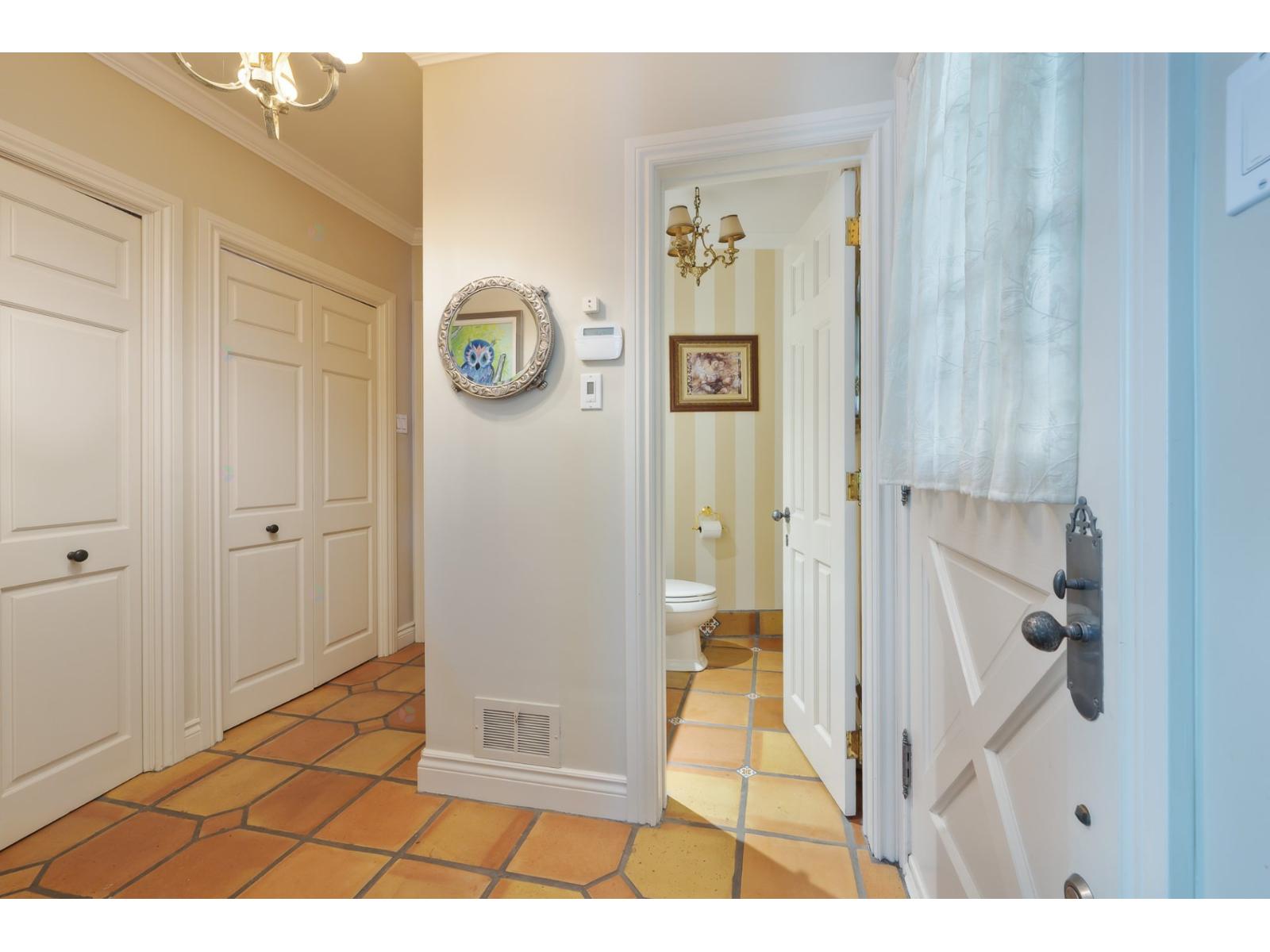 4 Garrison Lane Property Photo 16