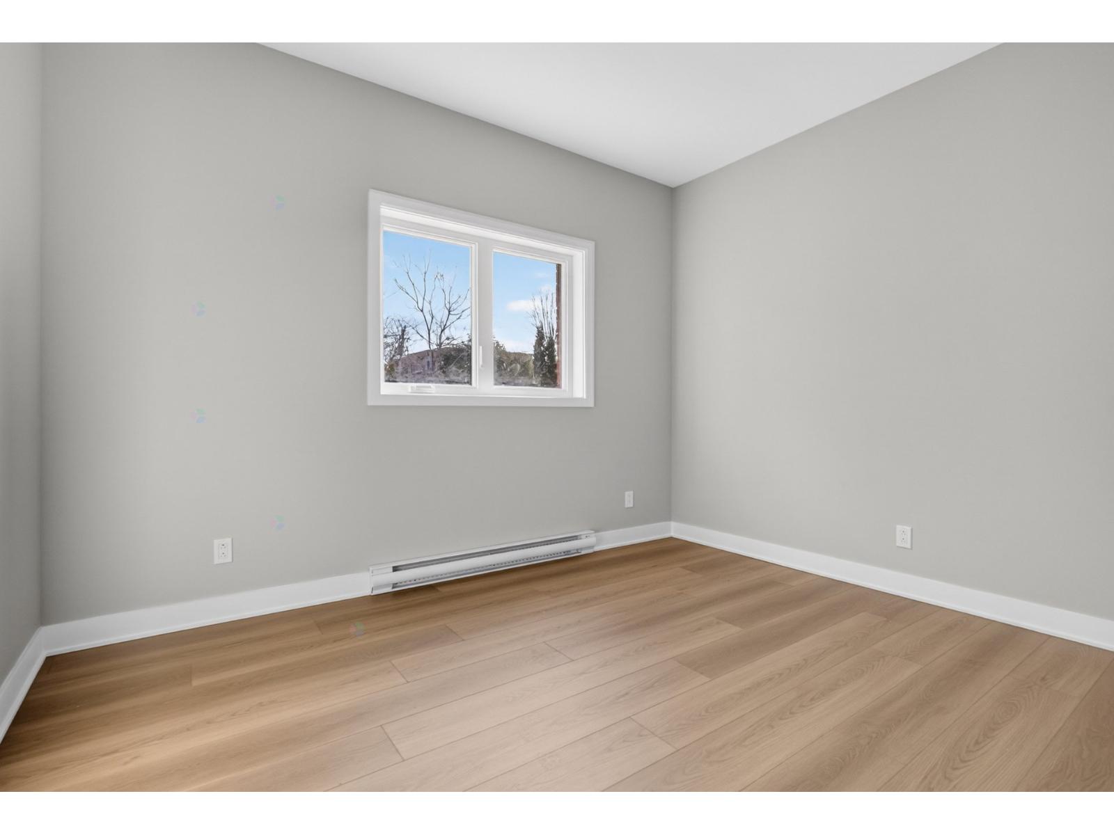 10468-10472 Av. Audoin Property Photo 13