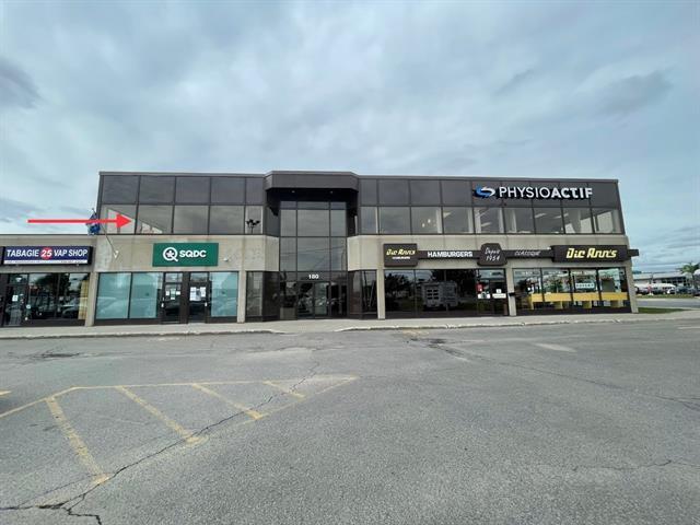 180 25e Avenue, #d Property Photo 1