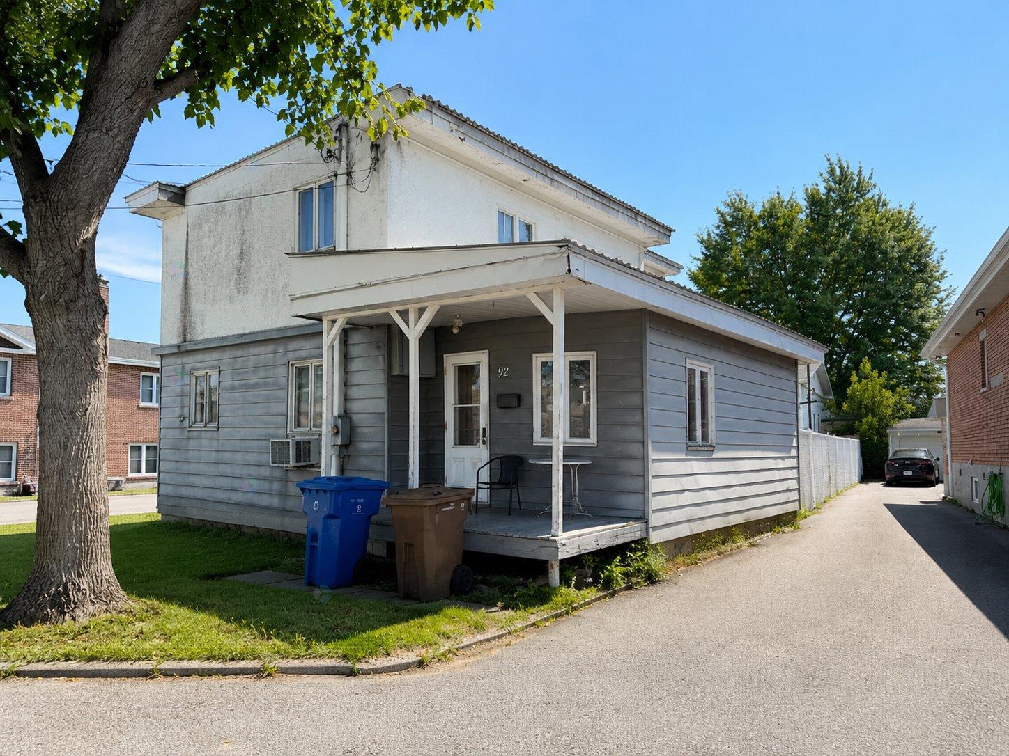 68-92 Rue St-paul Photo de la propriété 1