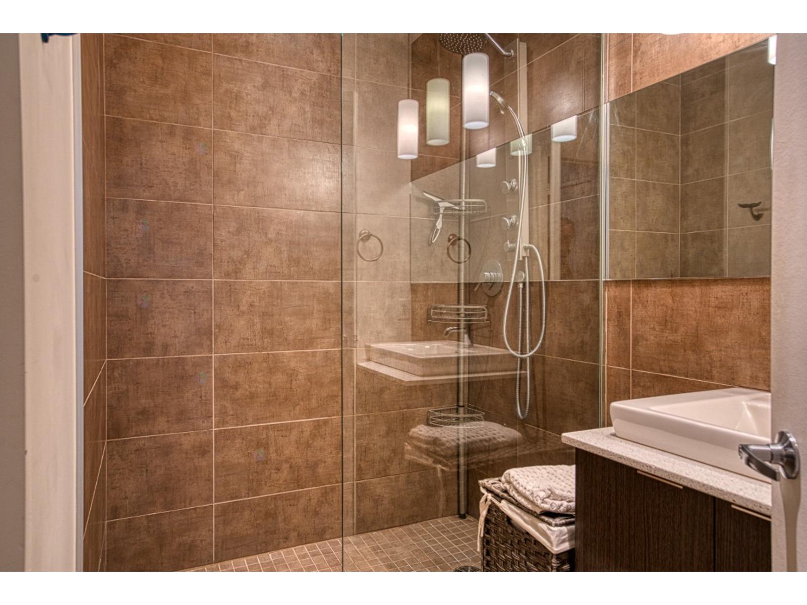 1085 Rue Smith, #1600 Property Photo 10