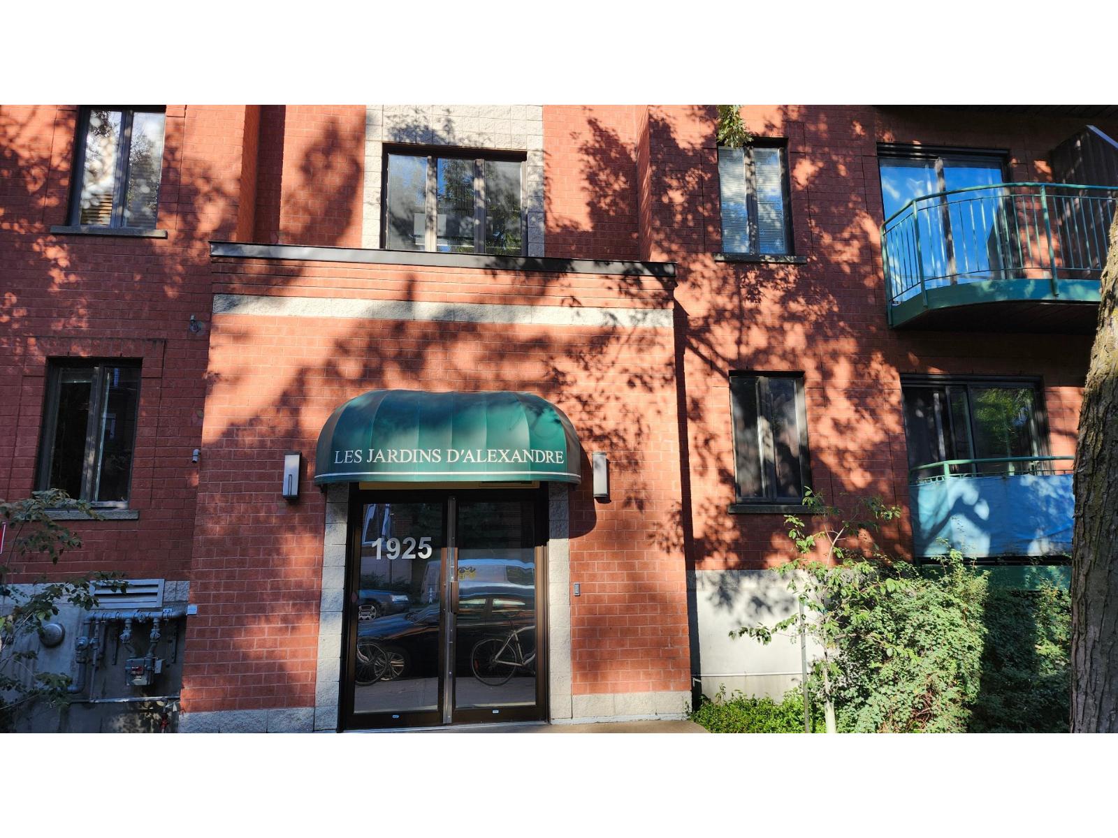 1925 Rue Alexandre-DeSève, #214