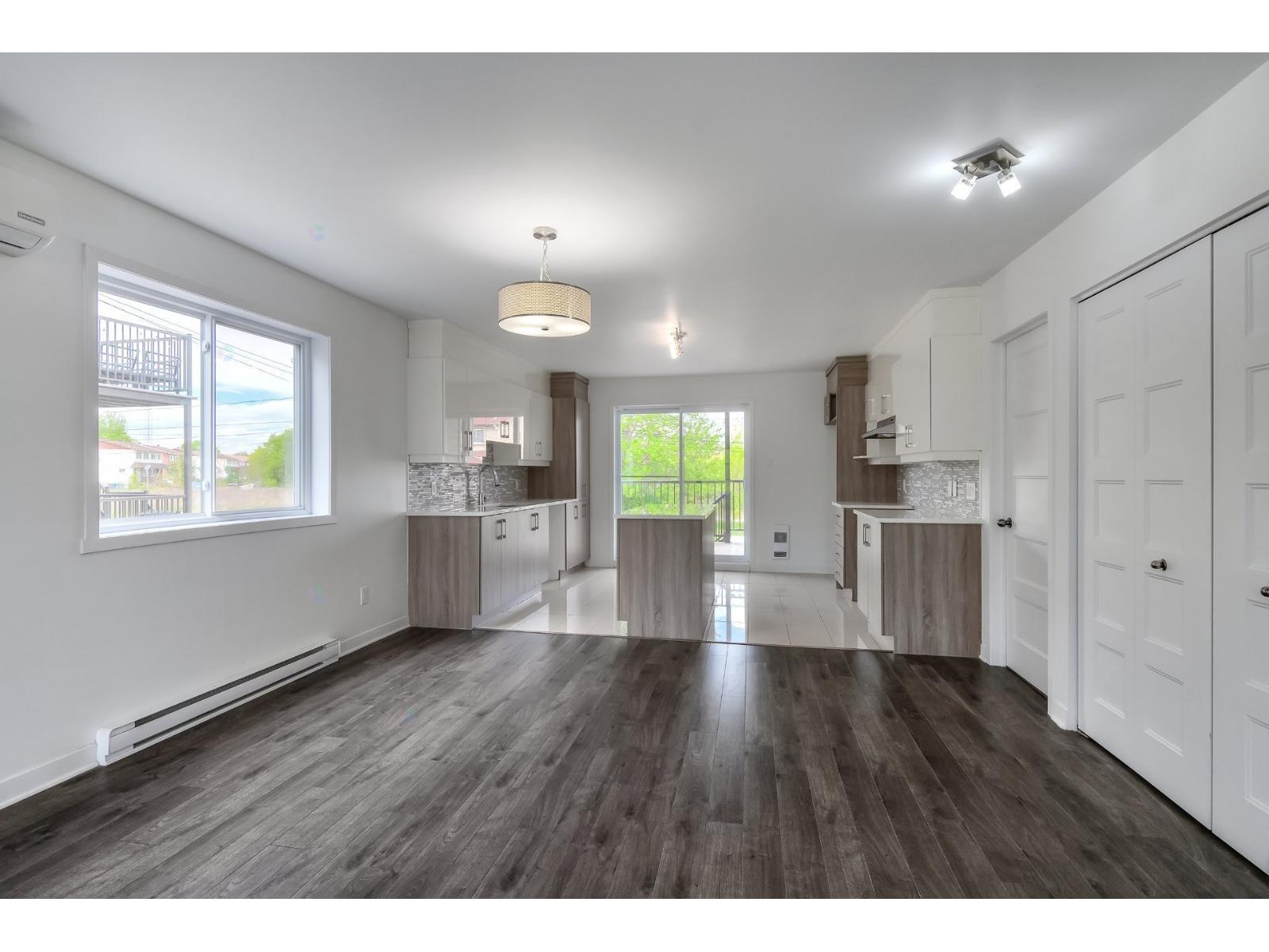 5081 Boul. Lévesque O. Property Photo 5