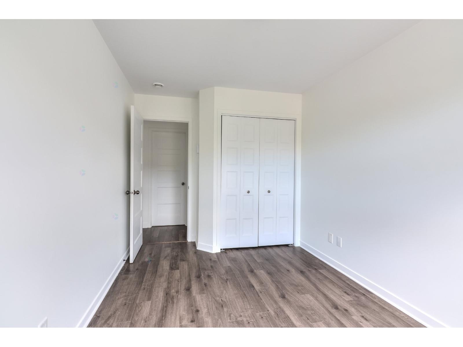 5081 Boul. Lévesque O. Property Photo 15