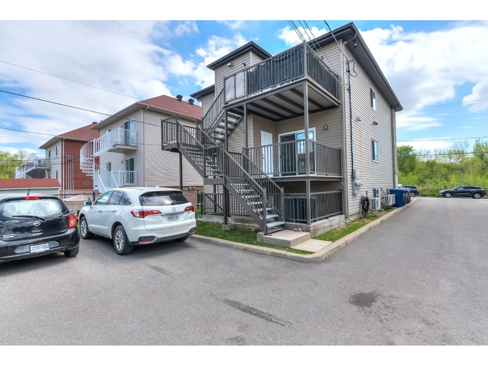 5081 Boul. Lévesque O. Property Photo 18