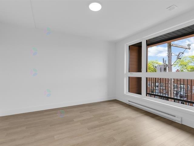 9040 Rue Lajeunesse, #203 Property Photo 12