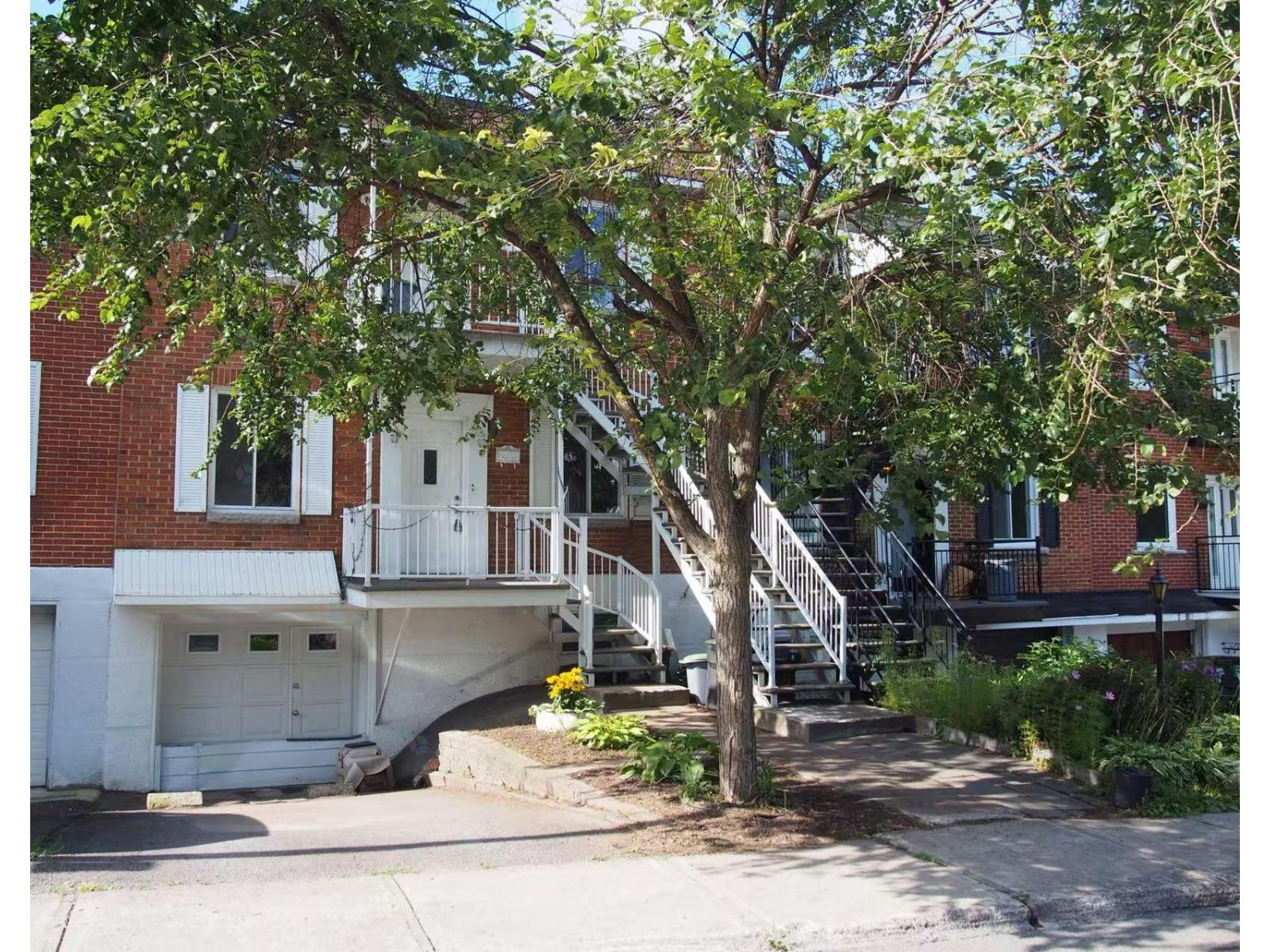 9832-9834 Rue St-Hubert