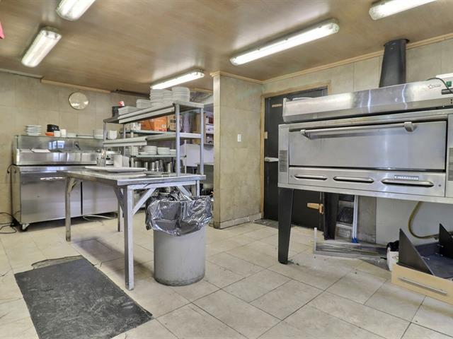 399 Boul. Pabos Property Photo 11