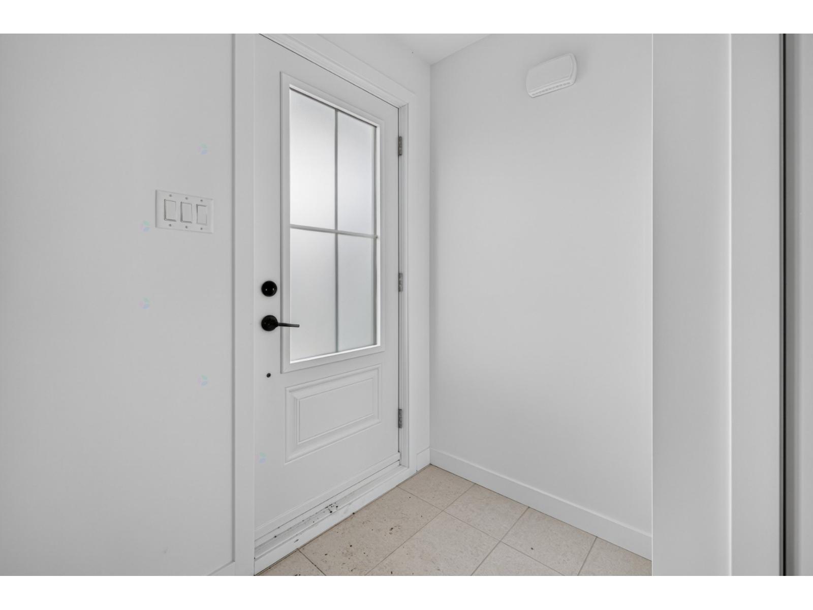 1485 Rue Lefebvre Property Photo 4