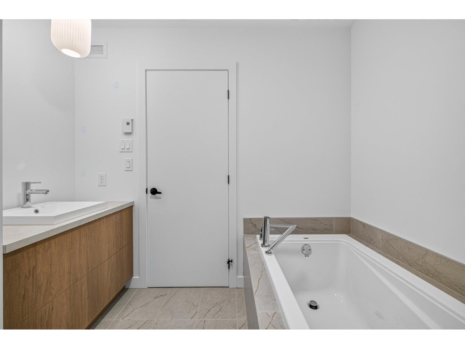1485 Rue Lefebvre Property Photo 14