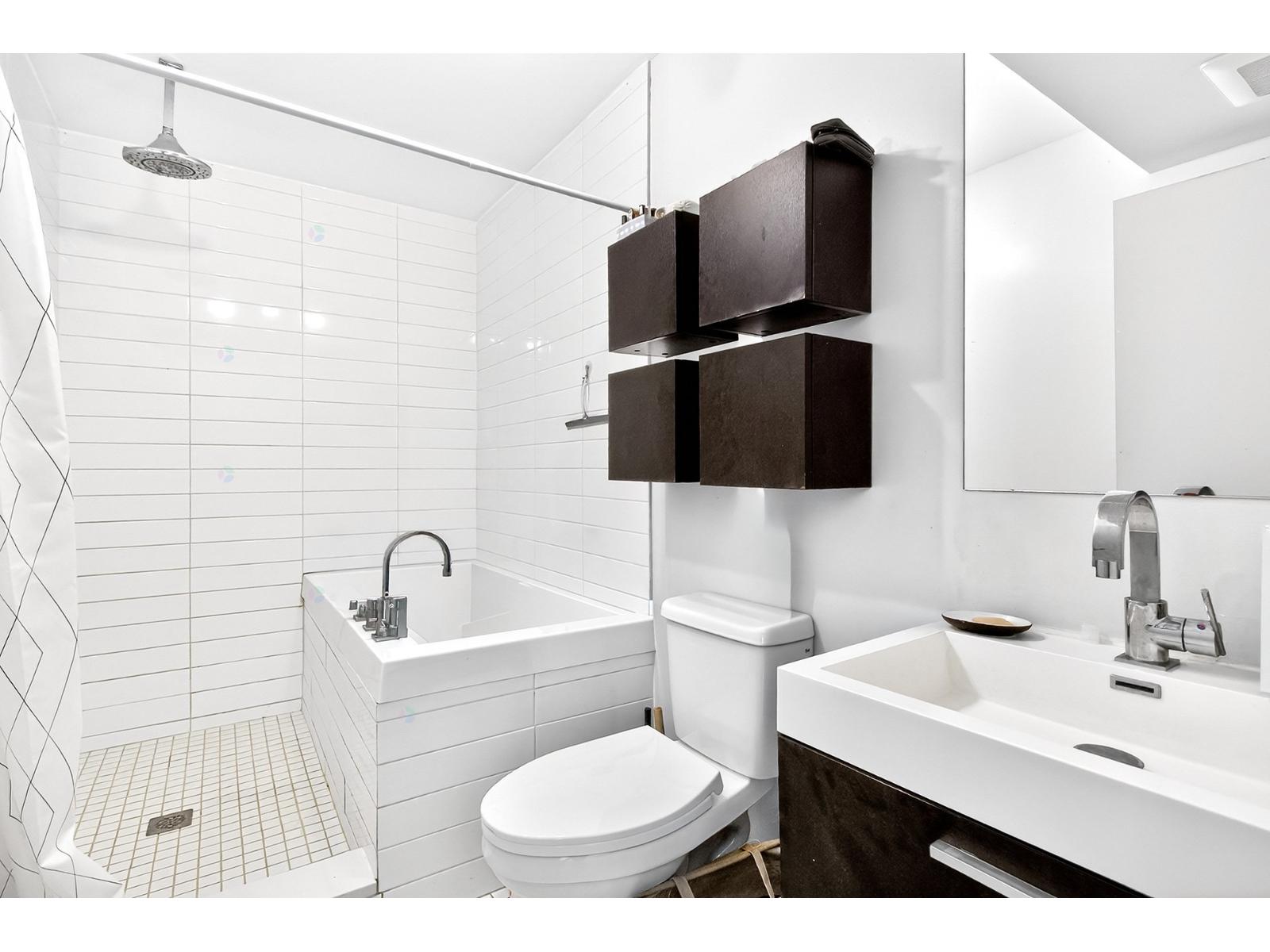 3850 Rue St-andré, #202 Property Photo 12