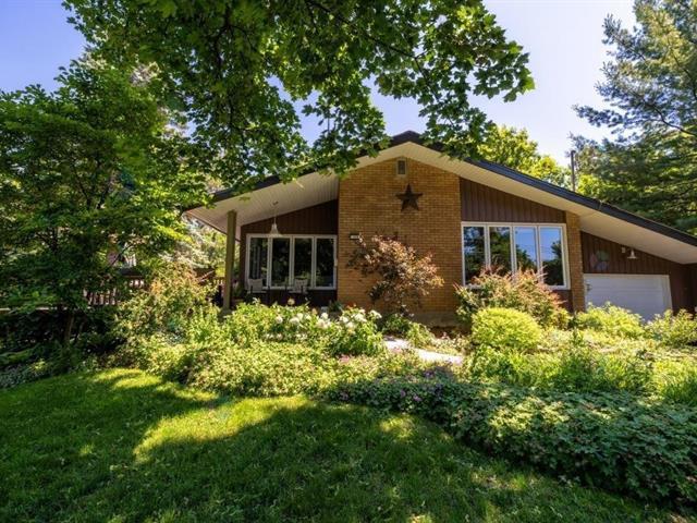109 Crois. Fairlawn Property Photo