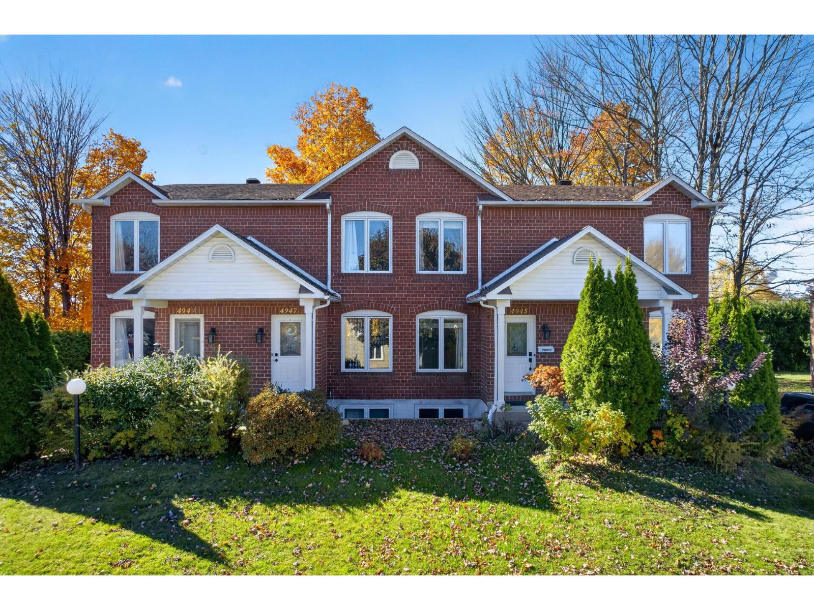 4945 Rue Gabriel Photo de la propriété 1