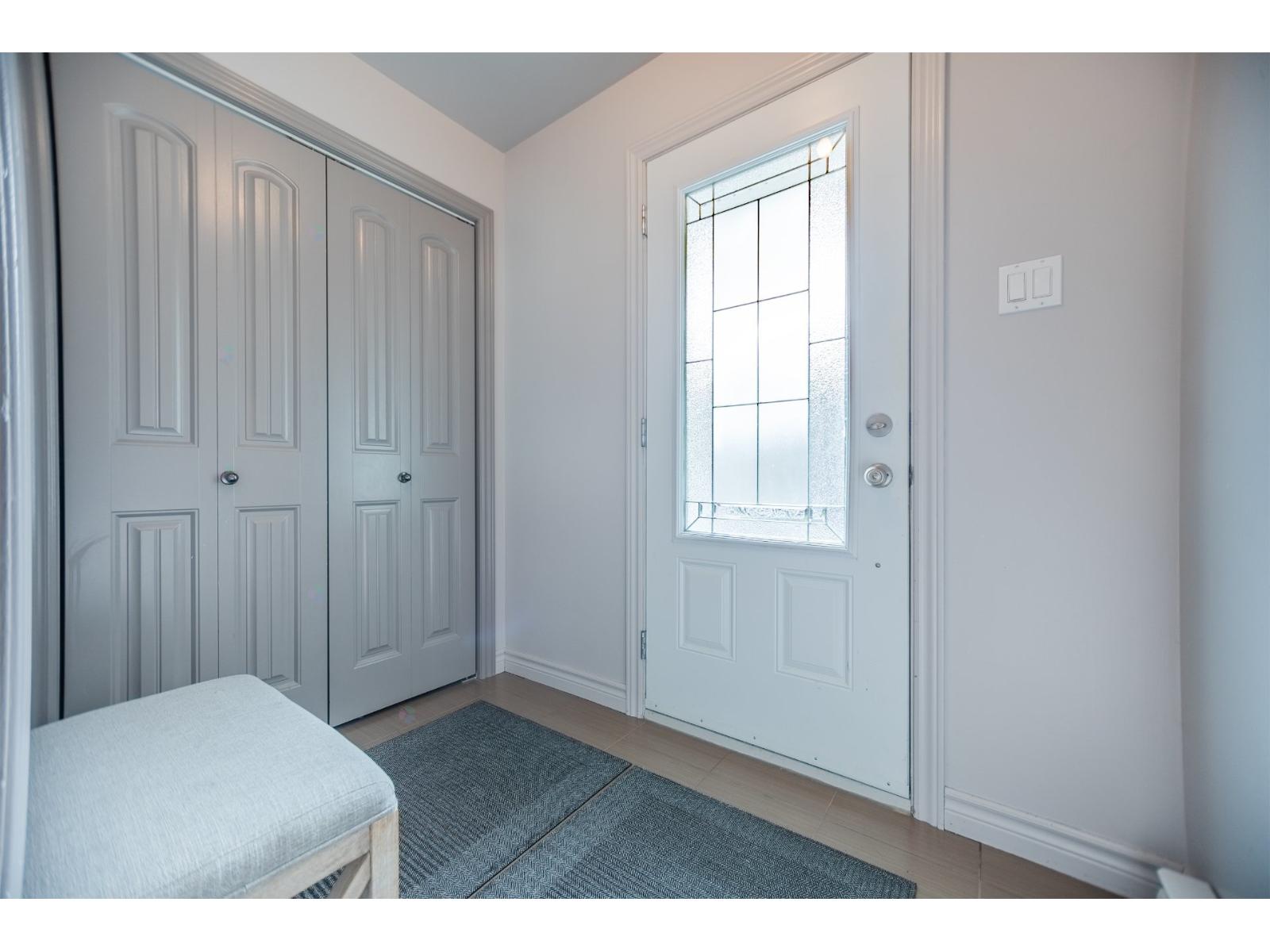 96 Rue Farly Property Photo 3