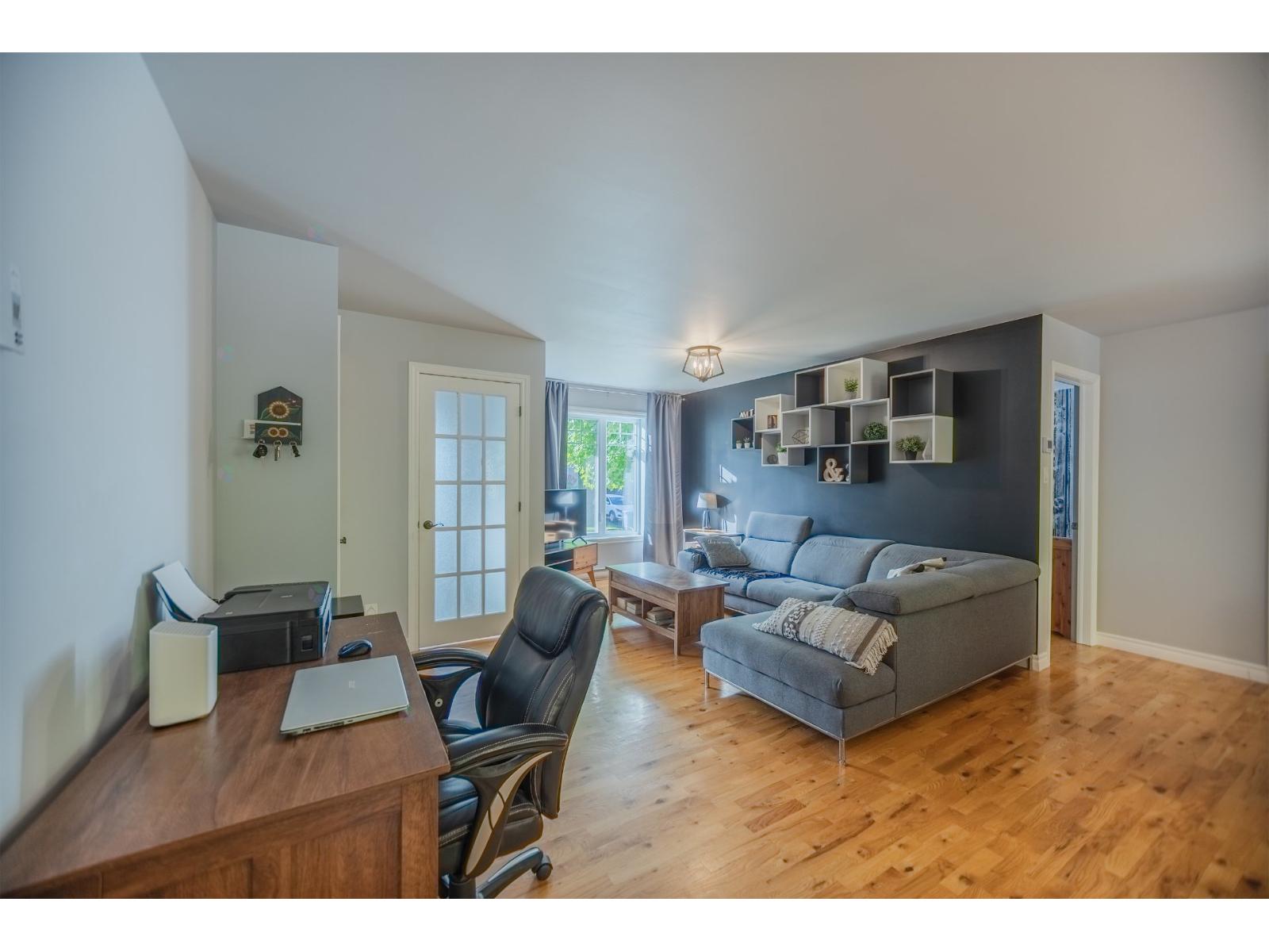 96 Rue Farly Property Photo 8