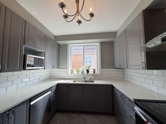 5872 Av. Mcshane Property Photo 10